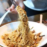 替大家尝过啦！他们家的蟹面真的绝了！