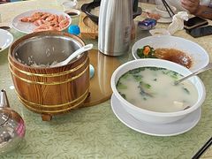 -鹏城人家海鲜酒家·23年老字号(较场尾店)