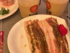 -山焱·炭火自助烤肉(周浦万达店)