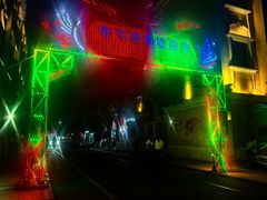 -布尔津河堤夜市