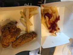 -麦当劳(杭州西湖银泰百货店)