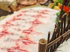 -得意咚瓜·顺德鱼生·冬瓜火锅(深圳首店)