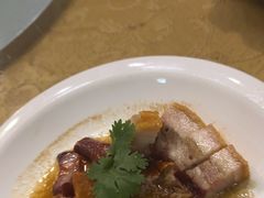 烧肉拼烧鸭-永記粤菜·五指毛桃花雕鸡煲(九亭店)