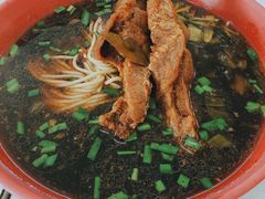 -小龙大肉面馆