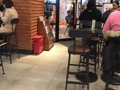 -星巴克(上海虹桥新天地二店)