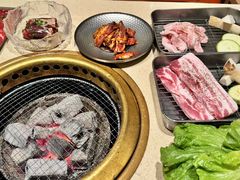 -Ant 蚂蚁洞烤肉·大营地(上海静安大悦城店)