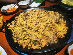 铁板炒饭-红辣椒八爪鱼特色韩国料理