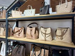 -砂之船奥莱(南京江宁店)