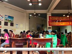 大堂-佘记全家福芋儿鸡(向阳街总店)