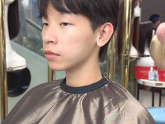 -LAQUEEN 时尚健康假发(万象城总店)