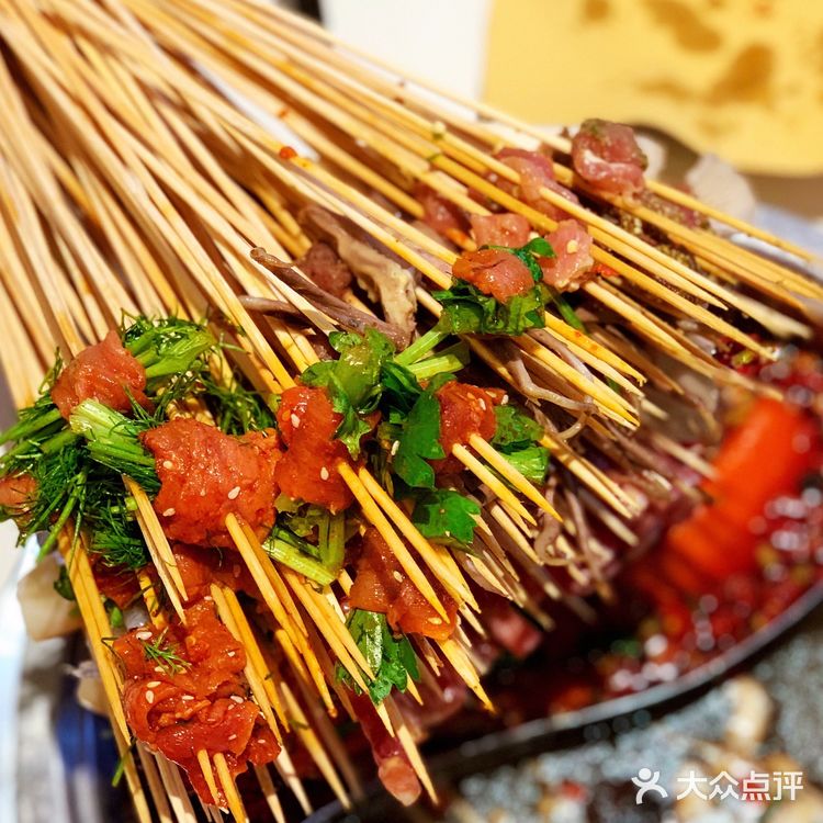 新鲜不隔夜 地址：开元路南段蓝天华庭1楼商铺