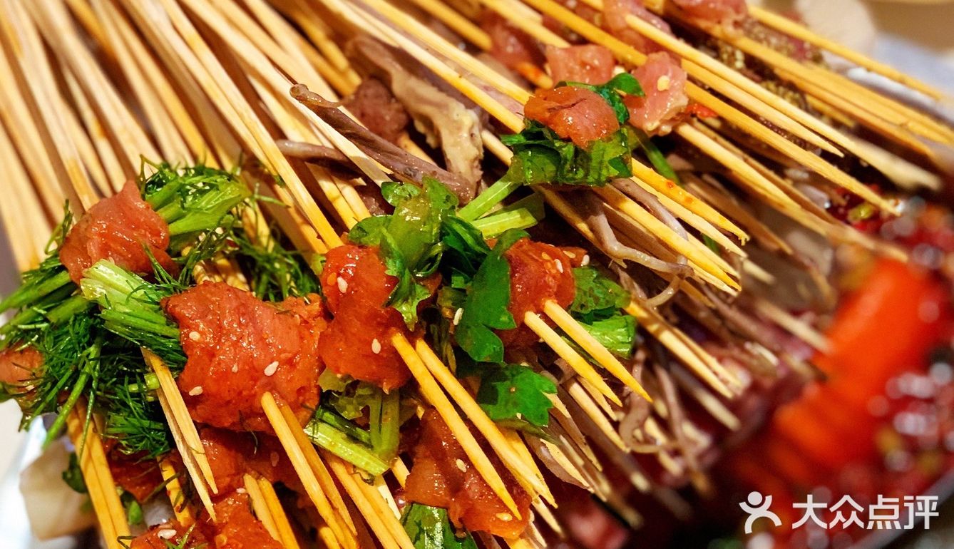 新鲜不隔夜 地址：开元路南段蓝天华庭1楼商铺