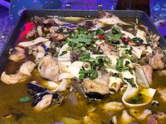 -巴特餐饮6加1音乐餐吧·新疆菜
