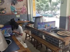 大堂-炮爷东北铁锅炖(棠安路店)