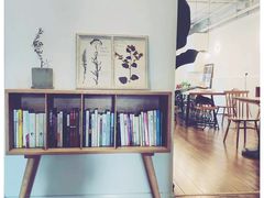 -Cafe Villa