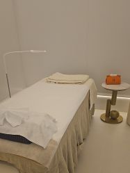 -苑苑vbeauty科技美容SPA