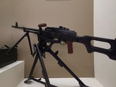 -轻武器博物馆
