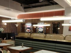 -鹅冠港式茶餐厅(来福士店)