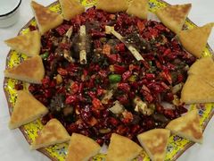 -乡土特色.冷锅鱼.牦牛肉汤锅