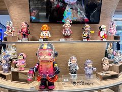 -泡泡玛特POPMART(国金街店)