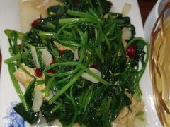 -鲁豫饭店(中原大道店)