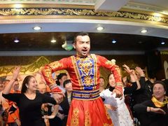 -维吾尔餐厅(宜山路店)