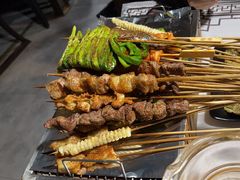 -云晓光头烧烤吧(盛夏店)