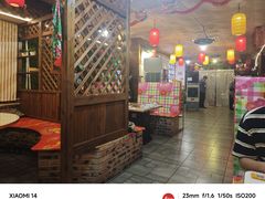 -人民公社铁锅炖·东北菜(卫国道店)