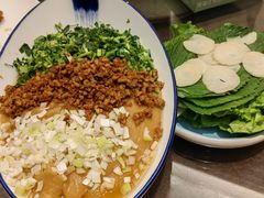 -吴记酱骨炖菜馆(西大直街店)