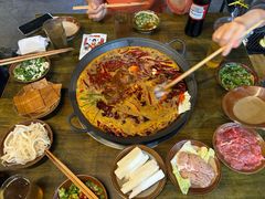 -黄潇洒老火锅(九眼桥宏济巷店)