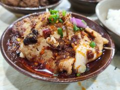 蒜泥白肉-董哥山城碗碗香(美专校街店)