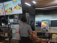 -麦当劳(深圳北站高铁店)