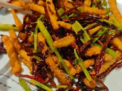 -霄汉牛三鲜湖北砂锅菜(万松园2店)