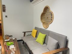 -雅享养生·中医调理·筋骨艾灸(广兰路店)
