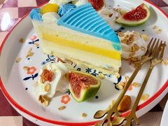 -Rabbit Cafe私房西餐甜点咖啡(栖霞路店)