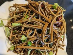 -俏巴妹烤鱼香锅(奥体店)