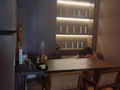 -灸春堂·艾灸·痛症·整脊连锁(丰潭路店)