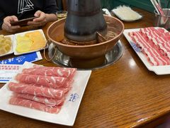 -楼外楼大刀肉传统火锅居(博学路店)