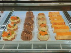 -Dough&Joe团憩(瑞虹天地月亮湾店)