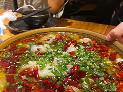 -十三式重庆江湖菜(金茂览秀城店)