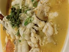 酸菜石斑鱼-玖尹-新派中式餐酒馆