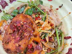 -周真真南昌粉面(实验学校店)