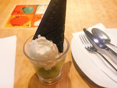 双球冰淇淋-必胜客(城西银泰店)