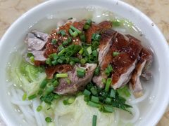 烧鹅濑粉-杞兴东莞烧鹅