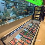 坠坠爱在这种半开放式的环境下炫无限烤肉啦🍖