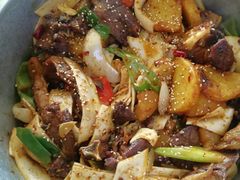 -炕锅羊肉土火锅面片大王