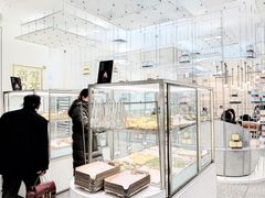 面包甜点陈列柜-奈雪的茶(市百一店)