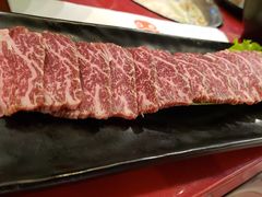 -牛魔王时尚回转餐厅