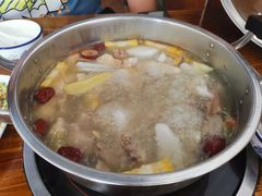 -阿汉名材老鸡汤饭店(金鸡岭店)