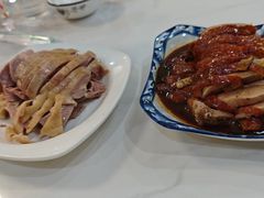 -余杨鸭鸭餐厅